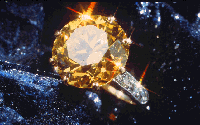Smithsonian Canary Diamond